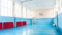 Новый спортзал и мастерскую откроют в школе Светлограда к концу года 