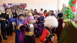 Более 50 творческих коллективов выступили в Петровском округе в канун Дня народного единства 