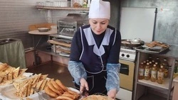 Ставропольчанка открыла чебуречную благодаря соцконтракту