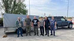 Ставропольцы отправили в зону СВО лодки, стройматериалы и плёнку от непогоды