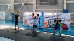Юные гиревики Петровского округа поучаствовали в краевом чемпионате 