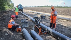 Двухкилометровый участок водовода отремонтировали в Петровском округе