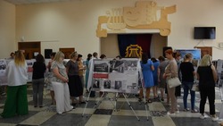 Фотодокументальная выставка «Приговор истории» проходит в Петровском округе