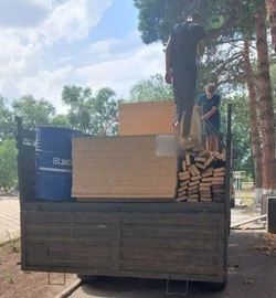 Волонтёры Петровского округа передали стройматериалы в зону СВО