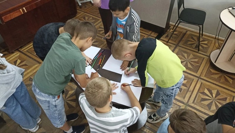 В Светлограде дети пришкольного лагеря поучаствовали в акции от ЗАГСа
