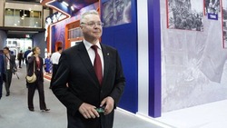 Владимир Владимиров возглавляет делегацию Ставрополья на ПМЭФ – 2025