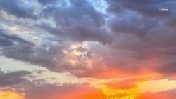 Облачная погода и порывы ветра до 10 м/с ожидаются в Светлограде 27 мая