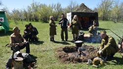 Фестиваль «Фронтовой бивак» стартовал в Петровском округе