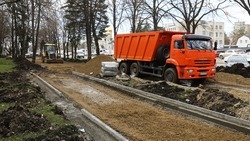 Зону отдыха обустраивают возле ДК в селе на Ставрополье